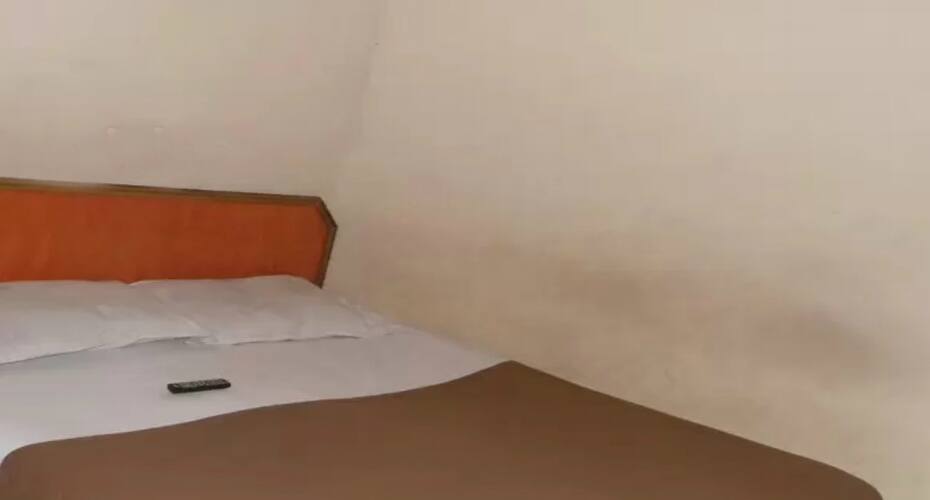 Naveen Lodge, Hyderabad 4